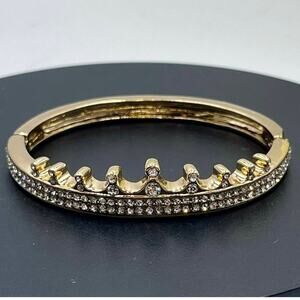 Juicy Couture Signed Gold Tone Pave Crown Royal Bling Bangle‎ Bracelet
